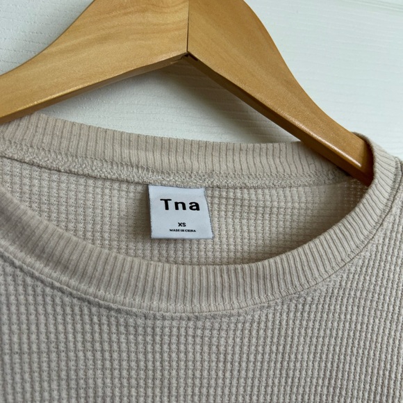 Aritzia TNA Thermal in Matte Pearl - Picture 3 of 3